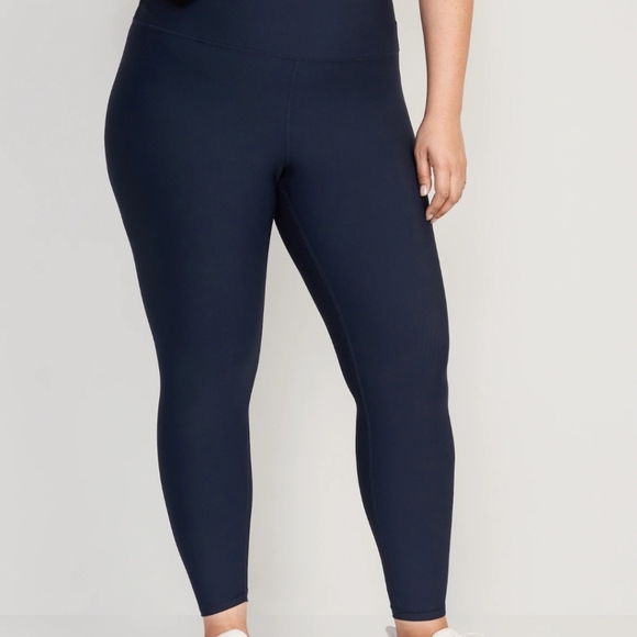 Old Navy Black High-Waisted PowerSoft 7/8-Length Leggings for Women - Size 3X - Picture 2 of 3